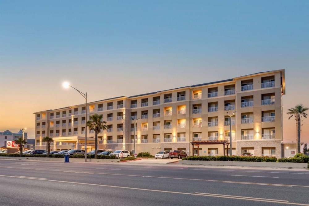 Best Western Plus Galveston Suites Image 17