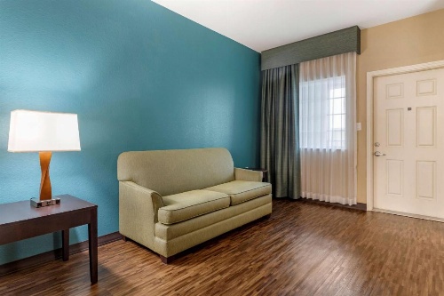 Best Western Plus Galveston Suites image 18