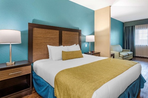 Best Western Plus Galveston Suites image 21