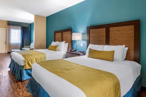 Best Western Plus Galveston Suites image 22