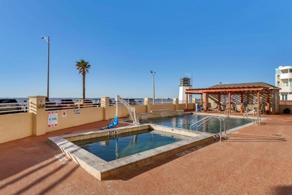 Best Western Plus Galveston Suites Image 24